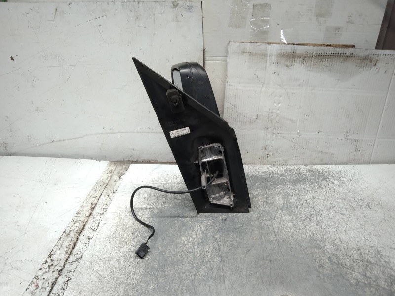 Recambio de retrovisor izquierdo para mercedes sprinterii caja cerrada (desde 01.06) 210/213/216 cdi (906.611/613) referencia OE