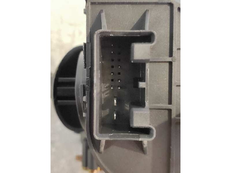 Recambio de mando luces para volkswagen touareg (7la) tdi v10 referencia OEM IAM 7L6953549D K0105114204 7L6953503 K0301204200 