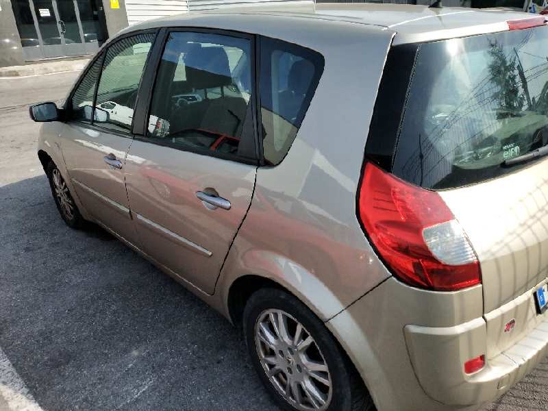 renault scenic ii del año 2009