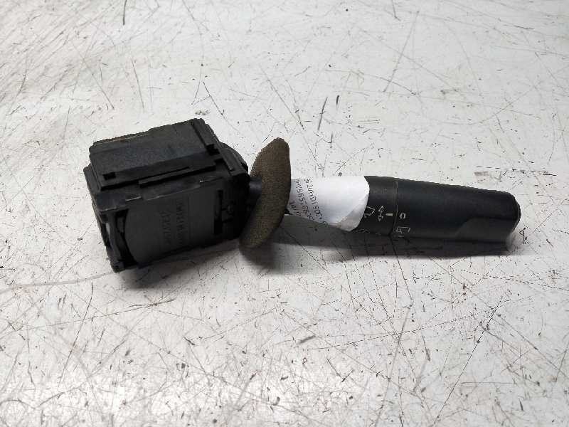 Recambio de mando limpia para citroen berlingo 2.0 hdi sx familiar referencia OEM IAM 96049597ZL 33779502 