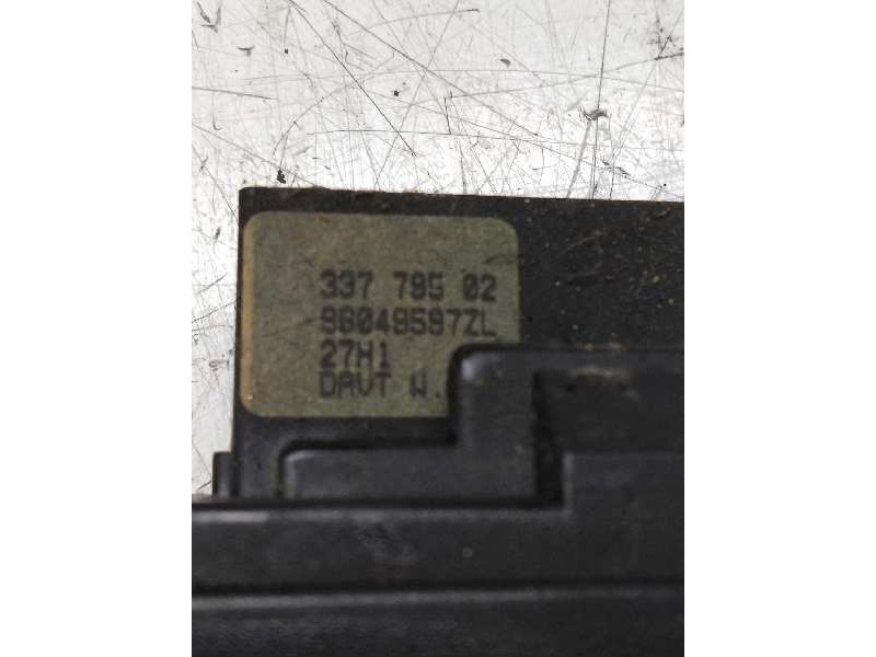 Recambio de mando limpia para citroen berlingo 2.0 hdi sx familiar referencia OEM IAM 96049597ZL 33779502 