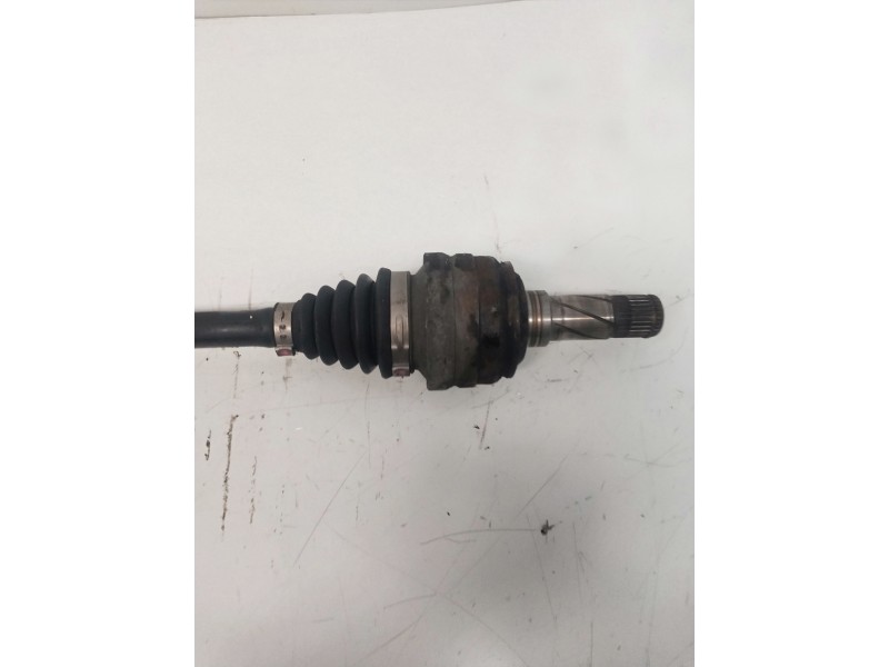 Recambio de transmision trasera derecha para volvo xc90 2.4 diesel cat referencia OEM IAM P30735565  