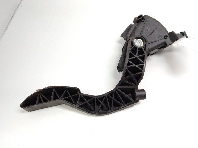 Recambio de potenciometro pedal para audi a4 avant (8e) 2.0 tdi referencia OEM IAM 6PV00837505 8E1721523C 