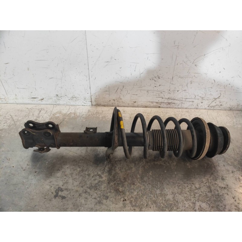 Recambio de amortiguador delantero izquierdo para suzuki swift berlina (mz) gl (5-ptas.) referencia OEM IAM 4160262J31  