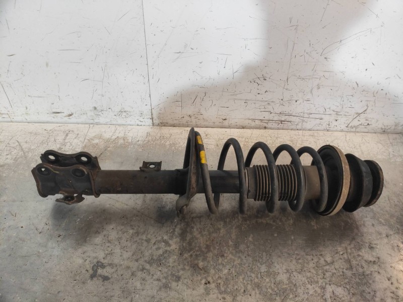 Recambio de amortiguador delantero izquierdo para suzuki swift berlina (mz) gl (5-ptas.) referencia OEM IAM 4160262J31  