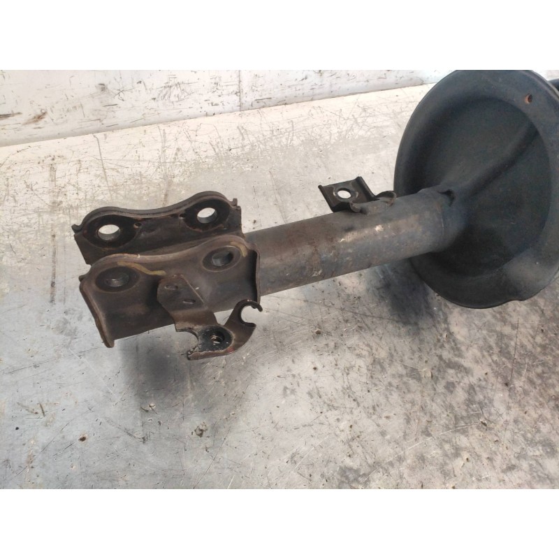 Recambio de amortiguador delantero izquierdo para suzuki swift berlina (mz) gl (5-ptas.) referencia OEM IAM 4160262J31  