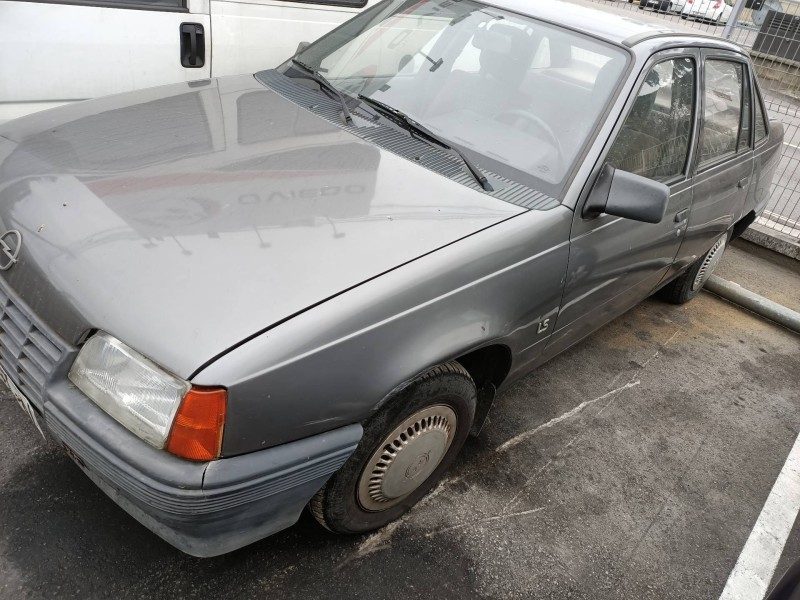 opel kadett e del año 1987