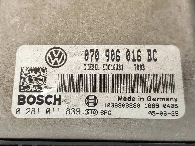 Recambio de centralita motor uce para volkswagen touareg (7la) tdi v10 referencia OEM IAM 0281011839 070906016BC 