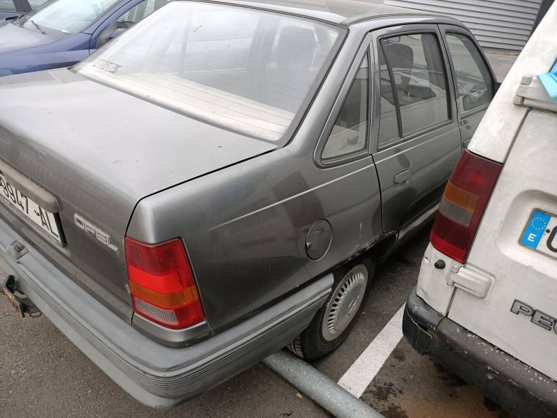 opel kadett e del año 1987