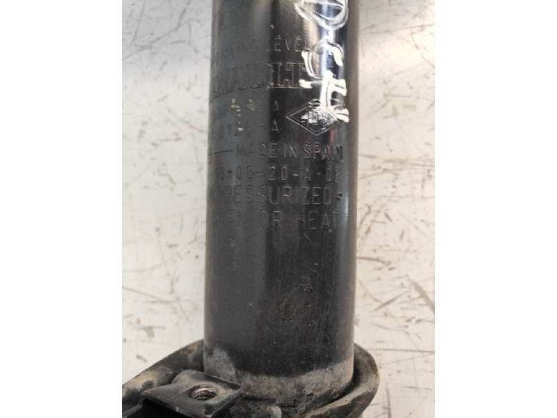 Recambio de amortiguador delantero derecho para dacia sandero stepway comfort referencia OEM IAM 543021807R  