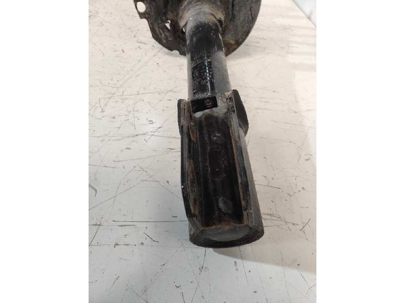 Recambio de amortiguador delantero izquierdo para dacia sandero stepway comfort referencia OEM IAM 543021807R  