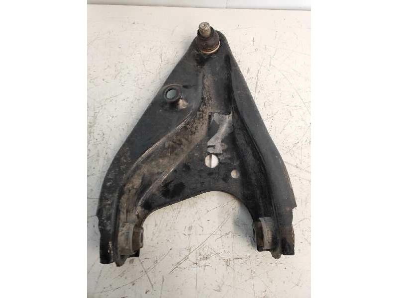 Recambio de brazo suspension inferior delantero izquierdo para dacia sandero stepway comfort referencia OEM IAM 545017081R  