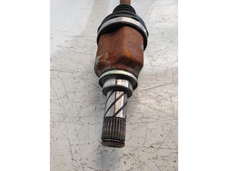 Recambio de transmision delantera derecha para dacia sandero stepway comfort referencia OEM IAM 391007857R  