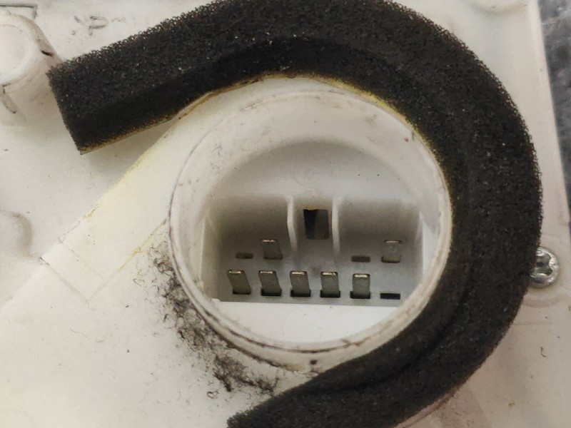 Recambio de motor cierre centralizado delantero derecho para suzuki swift berlina (mz) gl (5-ptas.) referencia OEM IAM  5P 