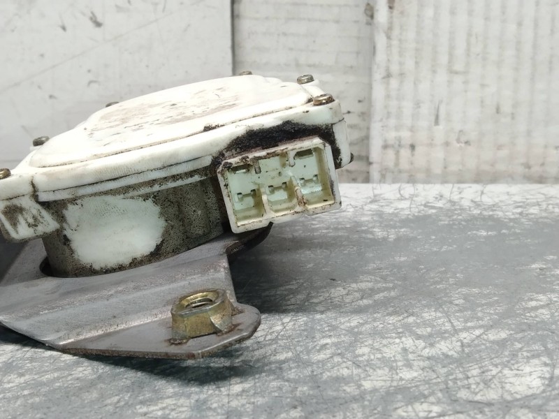 Recambio de motor cierre centralizado trasero derecho para mitsubishi l 200 (k6/7) 2500 td glx (4-ptas.) referencia OEM IAM   4P