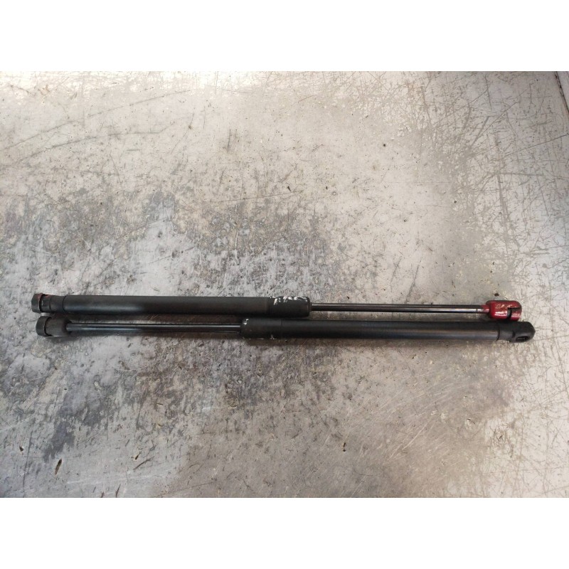 Recambio de amortiguadores maletero / porton para suzuki swift berlina (mz) gl (5-ptas.) referencia OEM IAM   