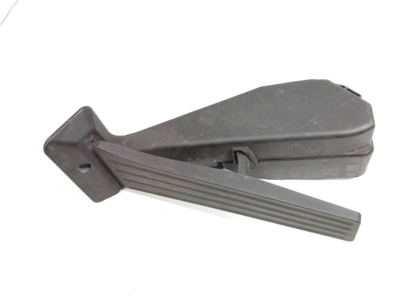 Recambio de potenciometro pedal para bmw serie 1 berlina (e81/e87) 2.0 16v diesel cat referencia OEM IAM 6PV00937920 35426786589