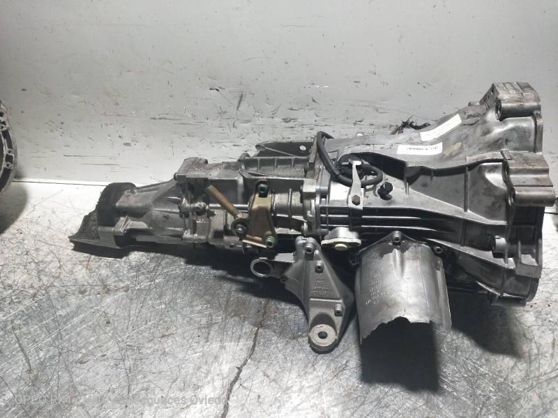 Recambio de caja cambios para audi a4 berlina (b5) 2.6 quattro referencia OEM IAM CYA 13125 