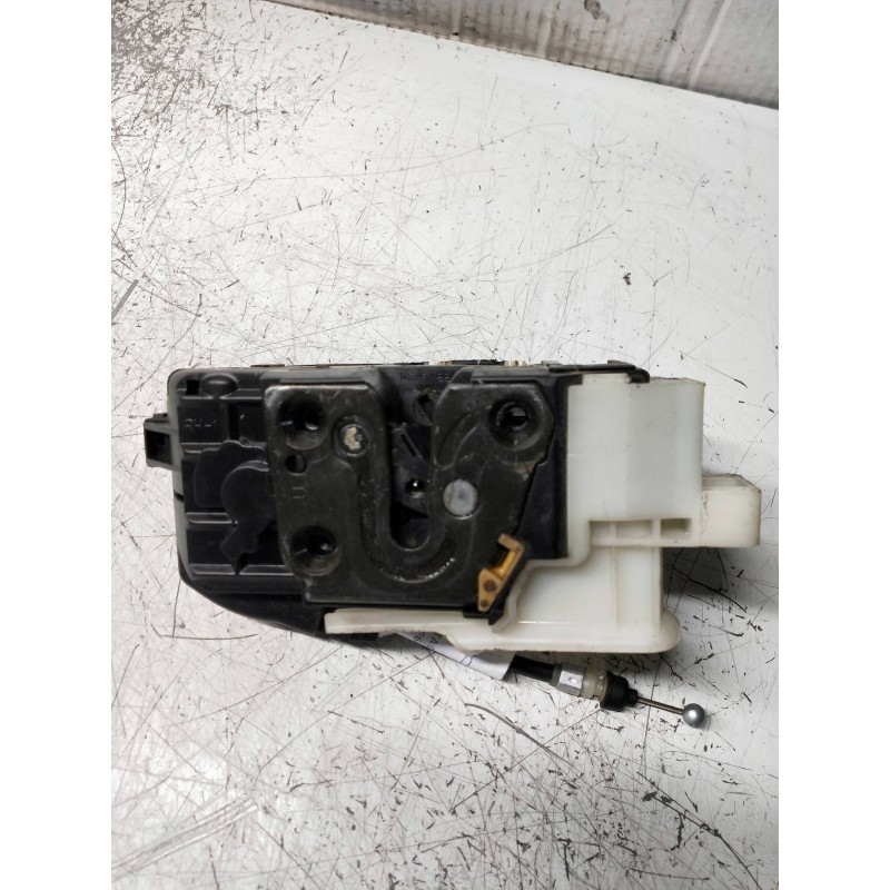 Recambio de motor cierre centralizado delantero derecho para hyundai sonata (nf) 2.0 crdi comfort i referencia OEM IAM 813203K01