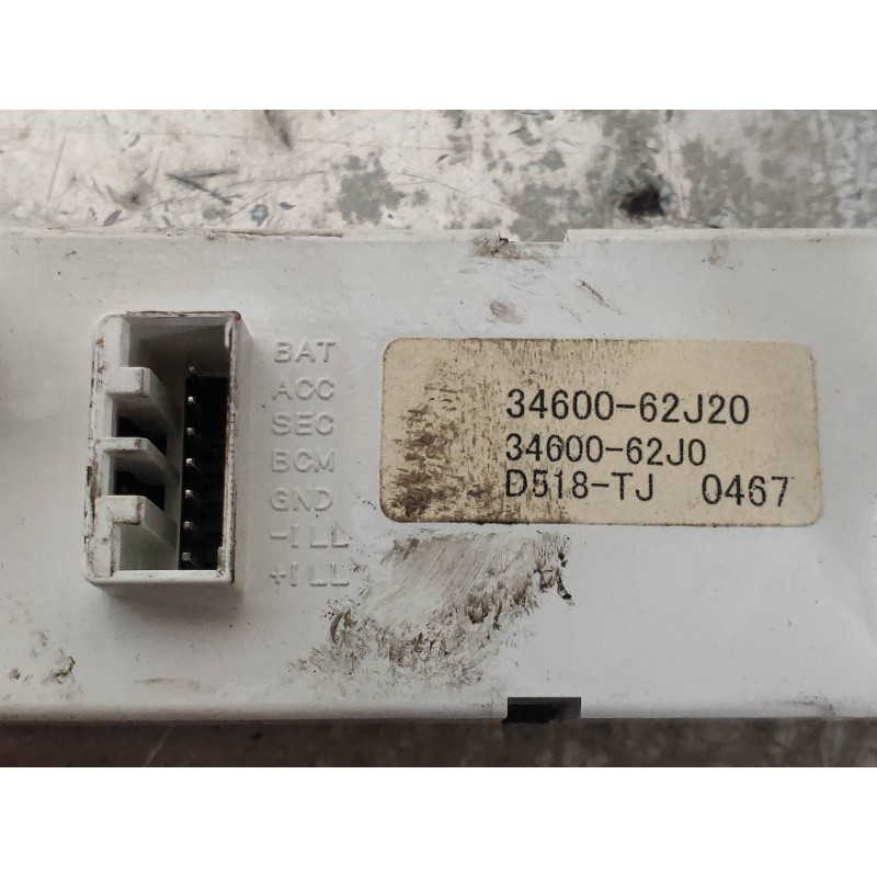 Recambio de pantalla multifuncion para suzuki swift berlina (mz) gl (5-ptas.) referencia OEM IAM 3460062J20 3460062J0 D518TJ