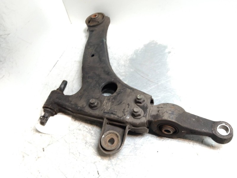 Recambio de brazo suspension inferior delantero derecho para hyundai xg 3.5 v6 gls referencia OEM IAM   