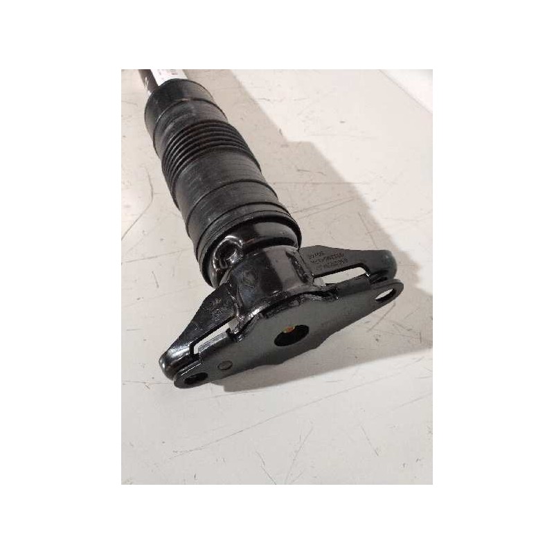 Recambio de amortiguador trasero derecho para jeep gr.cherokee (wk) 3.0 crd limited referencia OEM IAM 68261969AA  