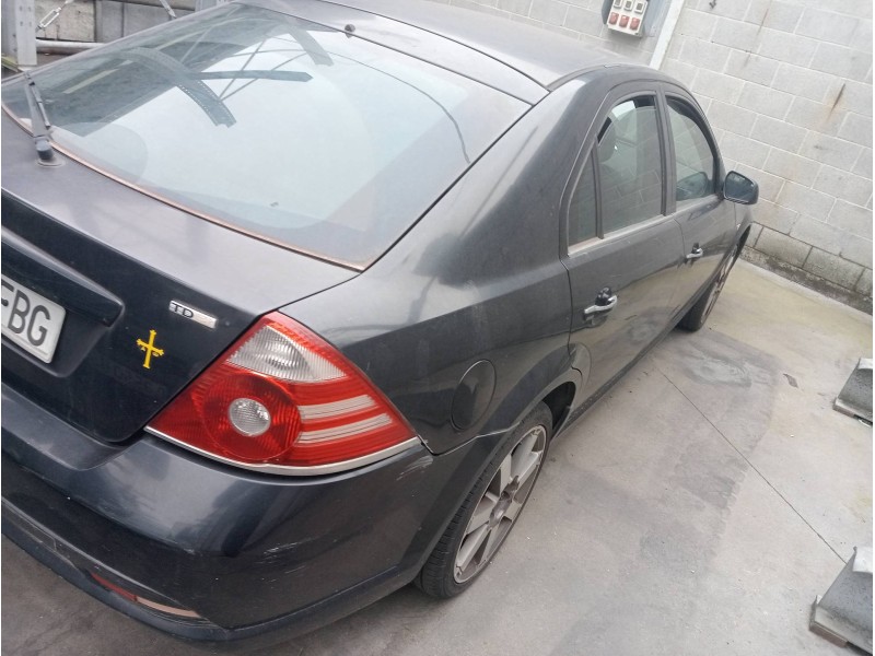 ford mondeo berlina (ge) del año 2006