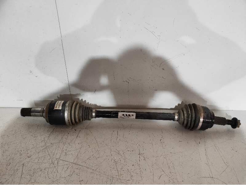 Recambio de transmision trasera derecha para jeep gr.cherokee (wk) 3.0 crd limited referencia OEM IAM P68193666AA  