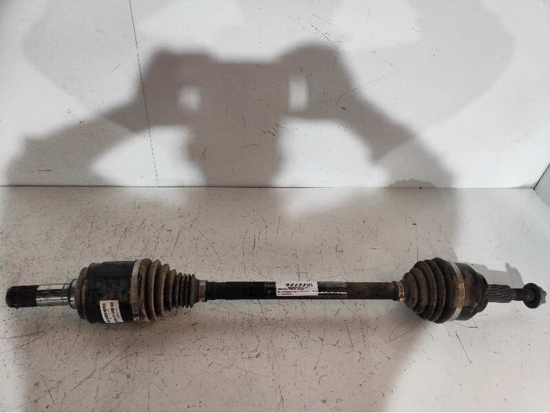 Recambio de transmision trasera izquierda para jeep gr.cherokee (wk) 3.0 crd limited referencia OEM IAM P68193666AA  