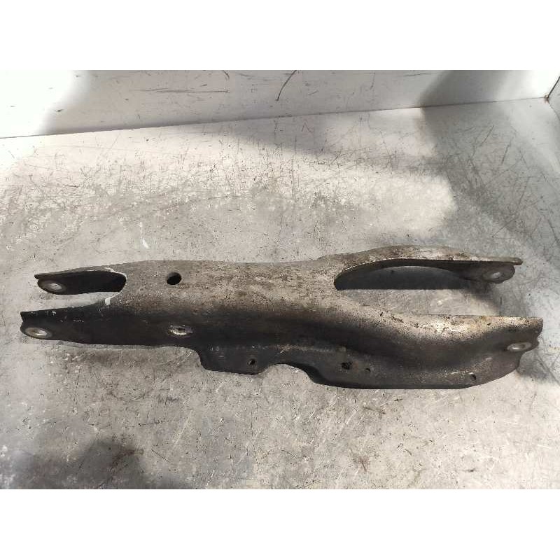 Recambio de brazo suspension superior trasero izquierdo para mercedes clase s (w220) berlina 500 (220.075) referencia OEM IAM   