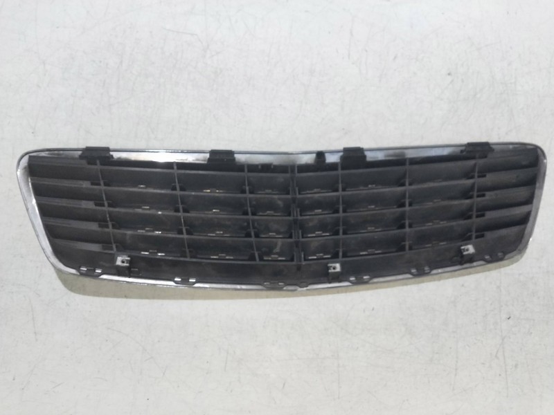 Recambio de rejilla delantera para mercedes clase s (w220) berlina 320 cdi (220.026) referencia OEM IAM   