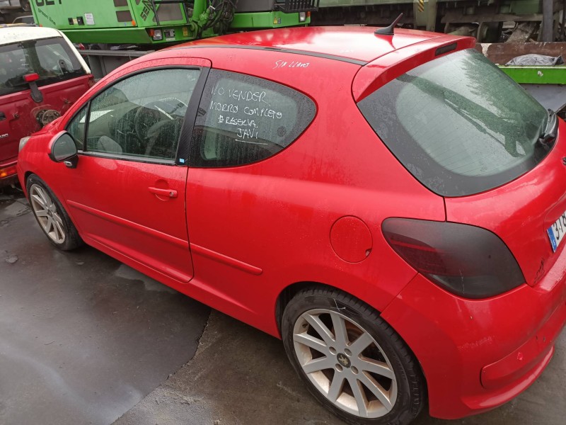 peugeot 207 del año 2006