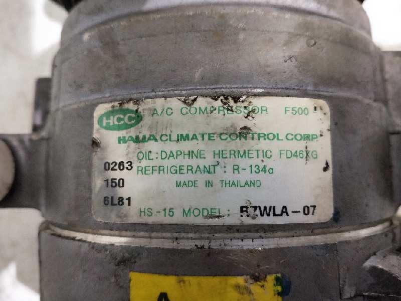 Recambio de compresor aire acondicionado para mazda bt-50 (un) referencia OEM IAM RZWLA07 F500 6L81