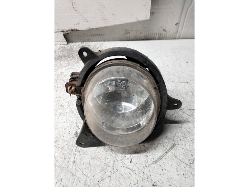 Recambio de faro antiniebla derecho para kia sorento 2.5 crdi vgt ex1 referencia OEM IAM   