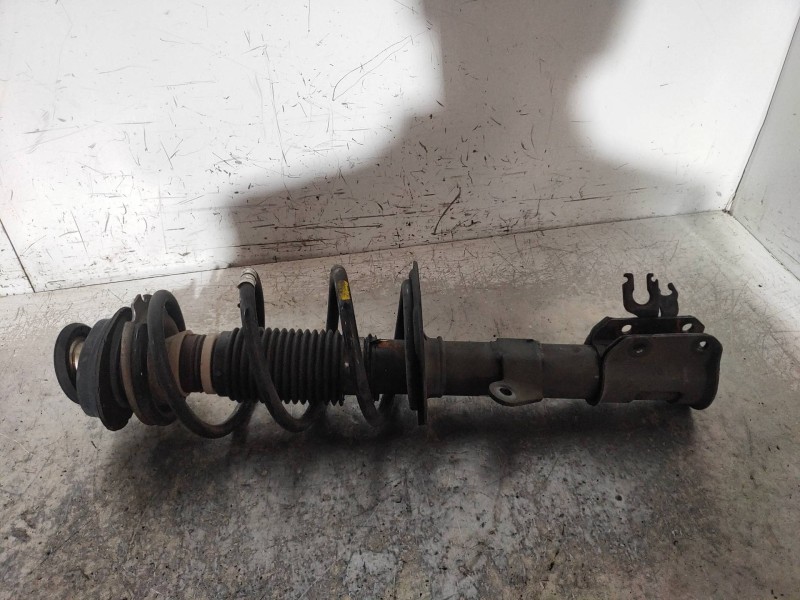 Recambio de amortiguador delantero izquierdo para fiat panda (169) 1.4 16v 100hp referencia OEM IAM   