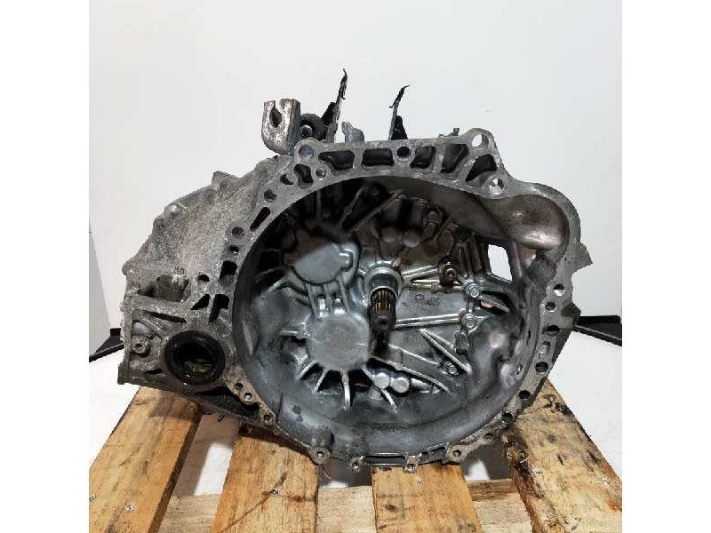 Recambio de caja cambios para toyota auris luna referencia OEM IAM   