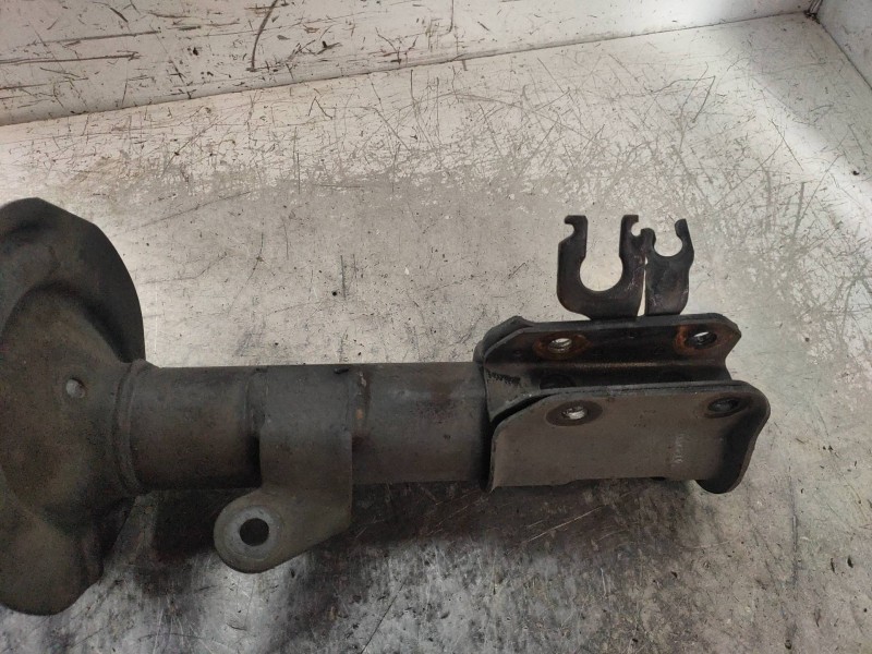 Recambio de amortiguador delantero izquierdo para fiat panda (169) 1.4 16v 100hp referencia OEM IAM   