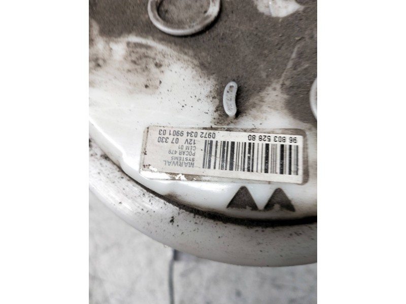 Recambio de bomba combustible para citroen c4 coupe by loeb referencia OEM IAM 9680352880  