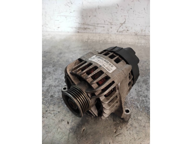 Recambio de alternador para fiat panda (169) 1.4 16v 100hp referencia OEM IAM MS1022118430 51714794 DENSO