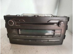 Recambio de sistema audio / radio cd para toyota auris luna referencia OEM IAM 8612002520 1220008900C101 861201A230