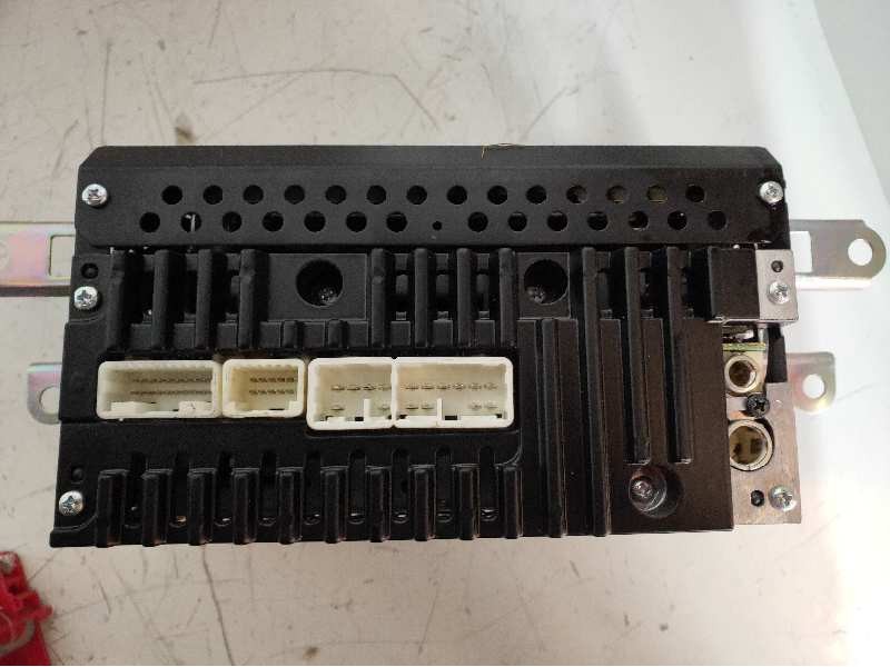 Recambio de sistema audio / radio cd para toyota auris luna referencia OEM IAM 8612002520 1220008900C101 861201A230