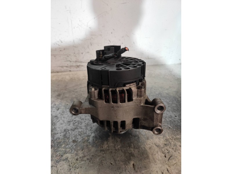 Recambio de alternador para fiat panda (169) 1.4 16v 100hp referencia OEM IAM MS1022118430 51714794 DENSO