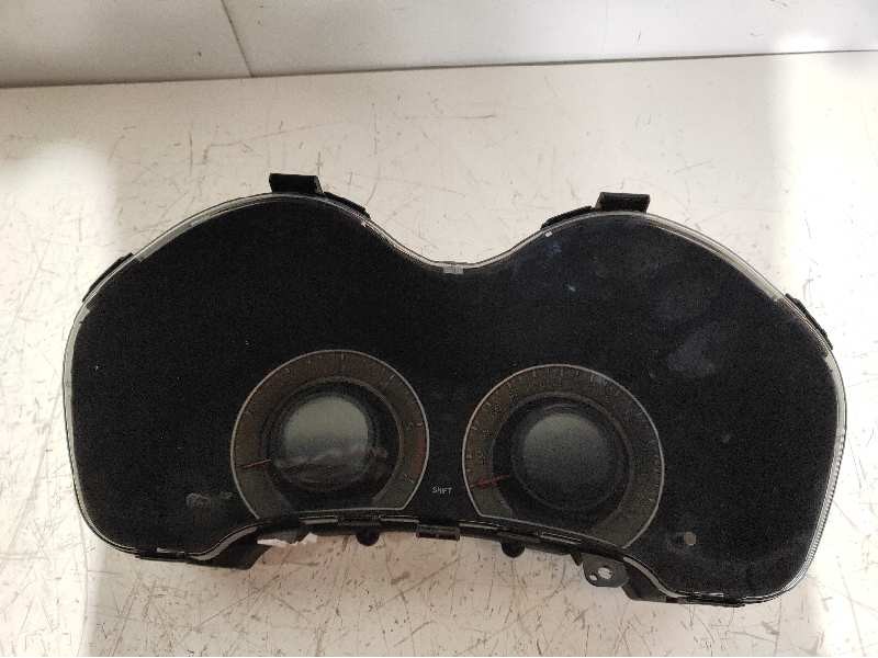 Recambio de cuadro instrumentos para toyota auris luna referencia OEM IAM 838000Z290 A2C53245521 