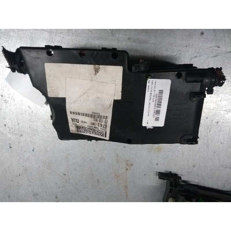 Recambio de caja reles / fusibles para ford focus berlina (cap) 2.0 tdci cat referencia OEM IAM 07416M5T14K733 6T34992 0741 DJA