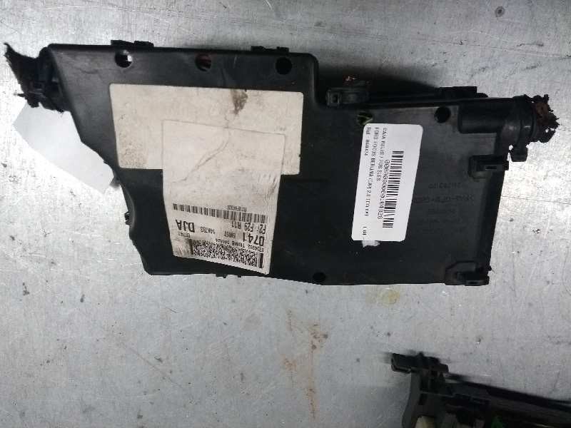 Recambio de caja reles / fusibles para ford focus berlina (cap) 2.0 tdci cat referencia OEM IAM 07416M5T14K733 6T34992 0741 DJA