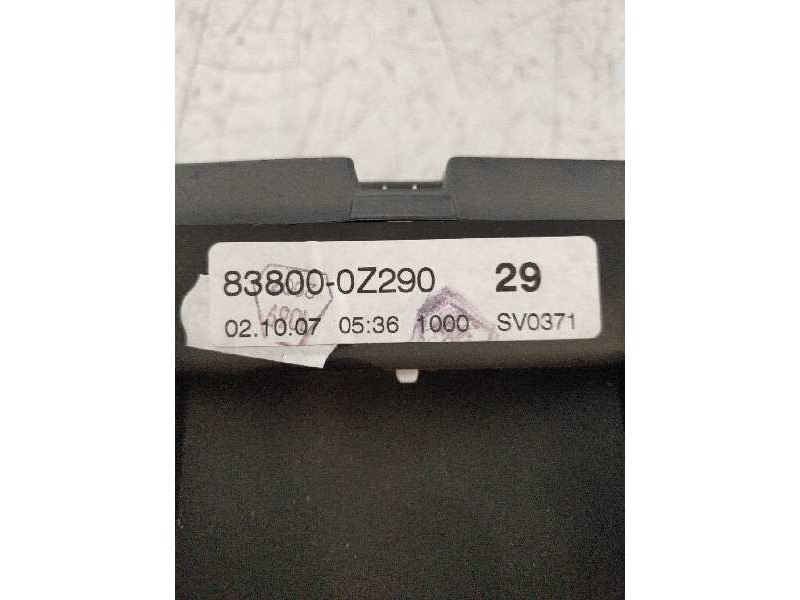 Recambio de cuadro instrumentos para toyota auris luna referencia OEM IAM 838000Z290 A2C53245521 