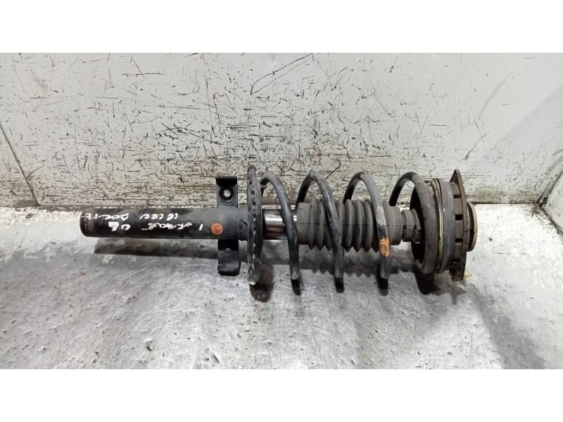 Recambio de amortiguador delantero izquierdo para renault megane ii classic berlina confort dynamique referencia OEM IAM 8200663