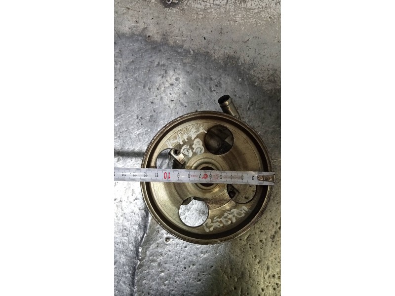 Recambio de bomba direccion para peugeot bipper básico referencia OEM IAM 9637000980  