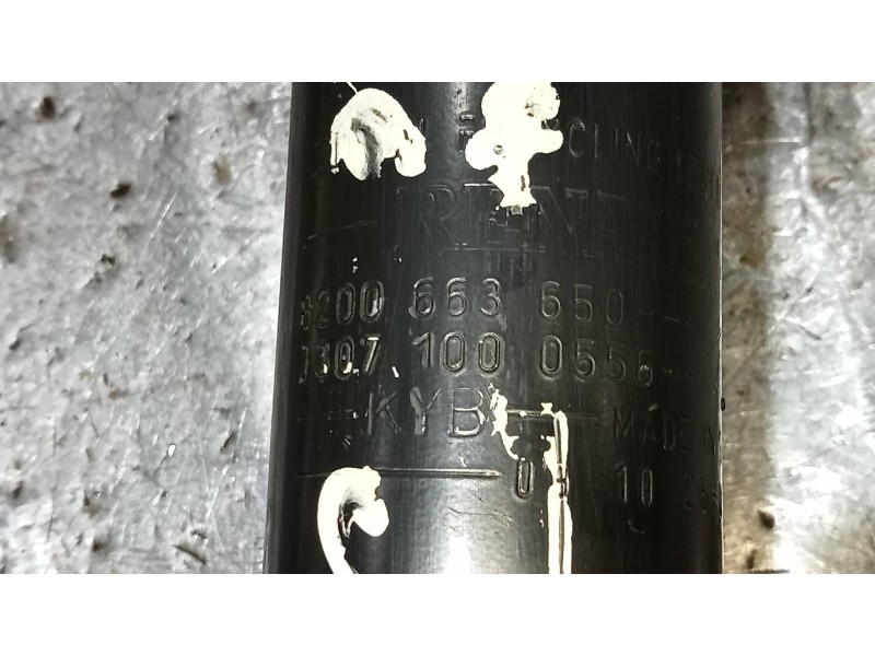 Recambio de amortiguador delantero izquierdo para renault megane ii classic berlina confort dynamique referencia OEM IAM 8200663