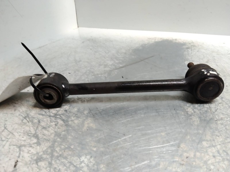 Recambio de tirante trasero derecho para hyundai i30 1.4 cat referencia OEM IAM   